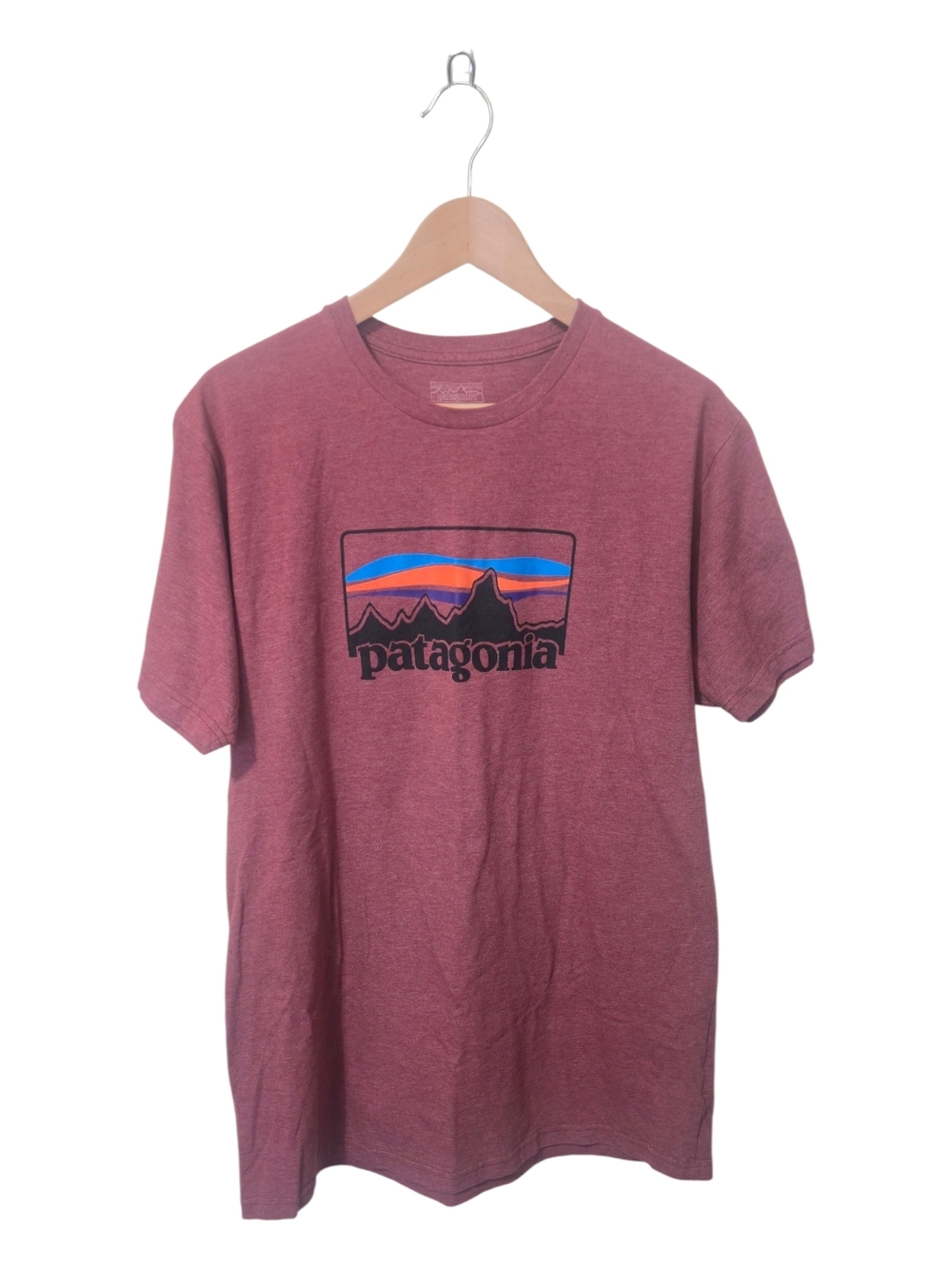 Patagonia Men’s XL Slim Fit Salmon Pink Heathered Logo T-Shirt Casual Outdoor